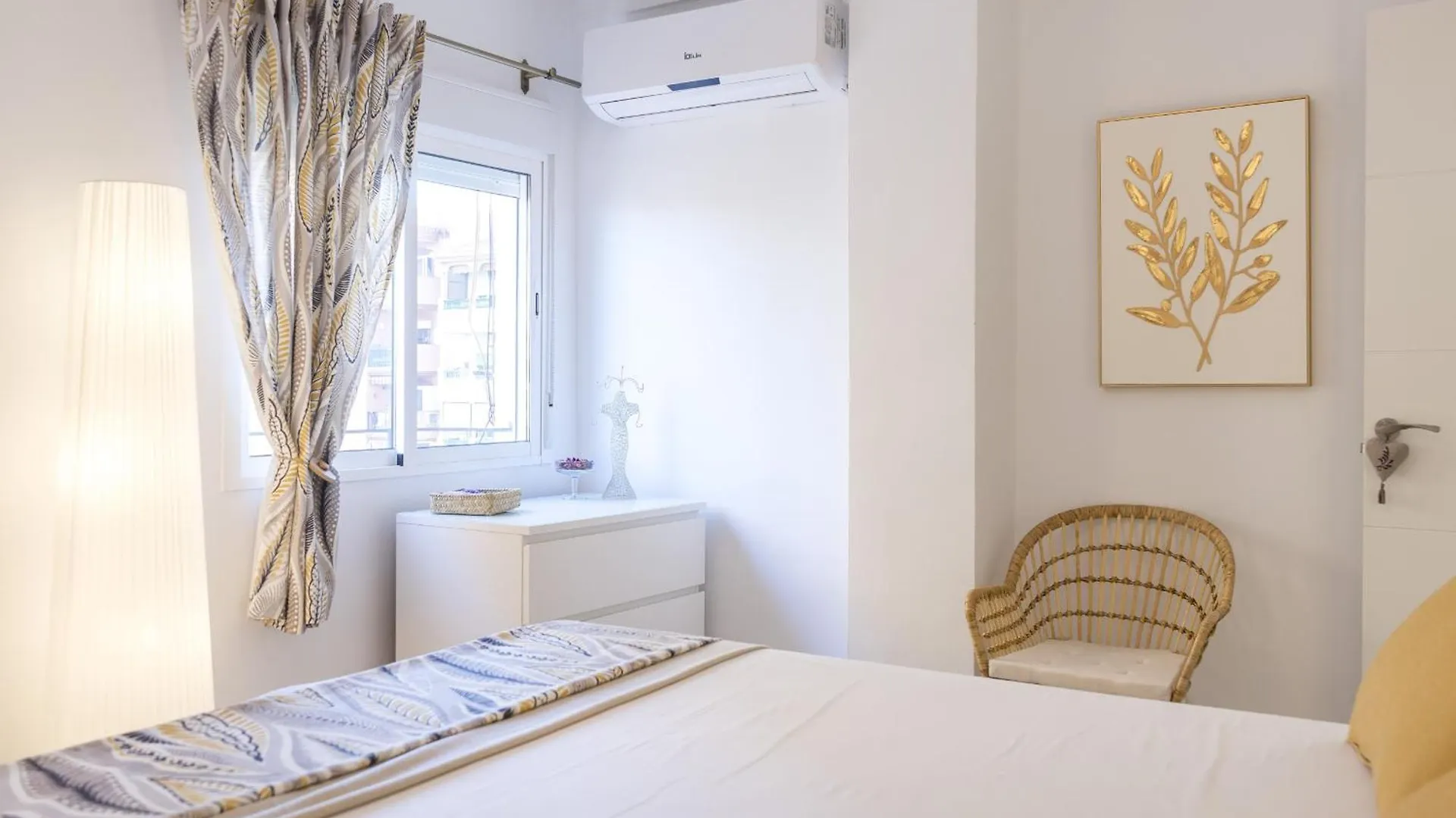 Two Bedroom Apartment Near Playa Del Palo By Sharingco Málaga 0*,