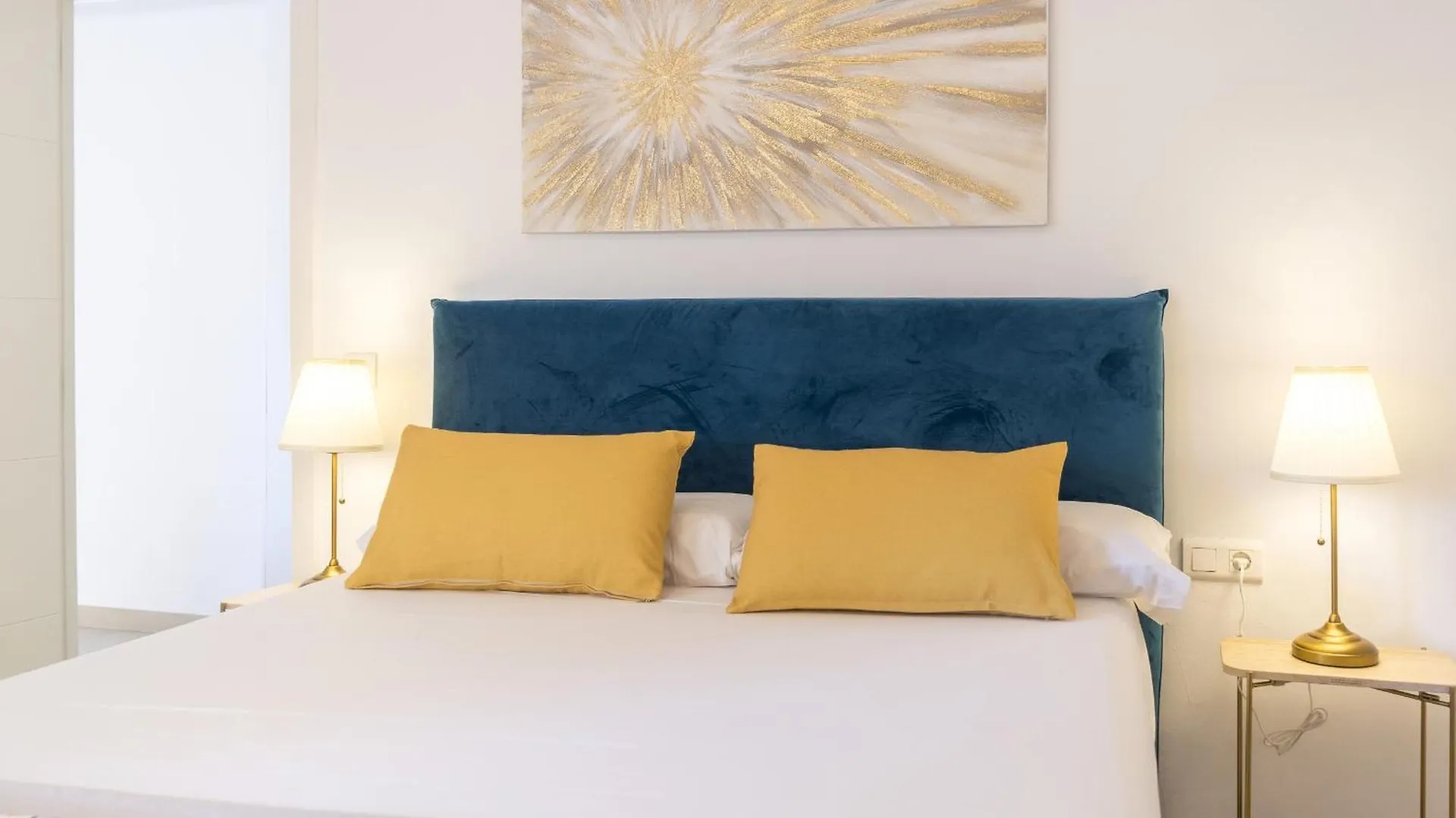 Two Bedroom Apartment Near Playa Del Palo By Sharingco Málaga 0*,  Spanien