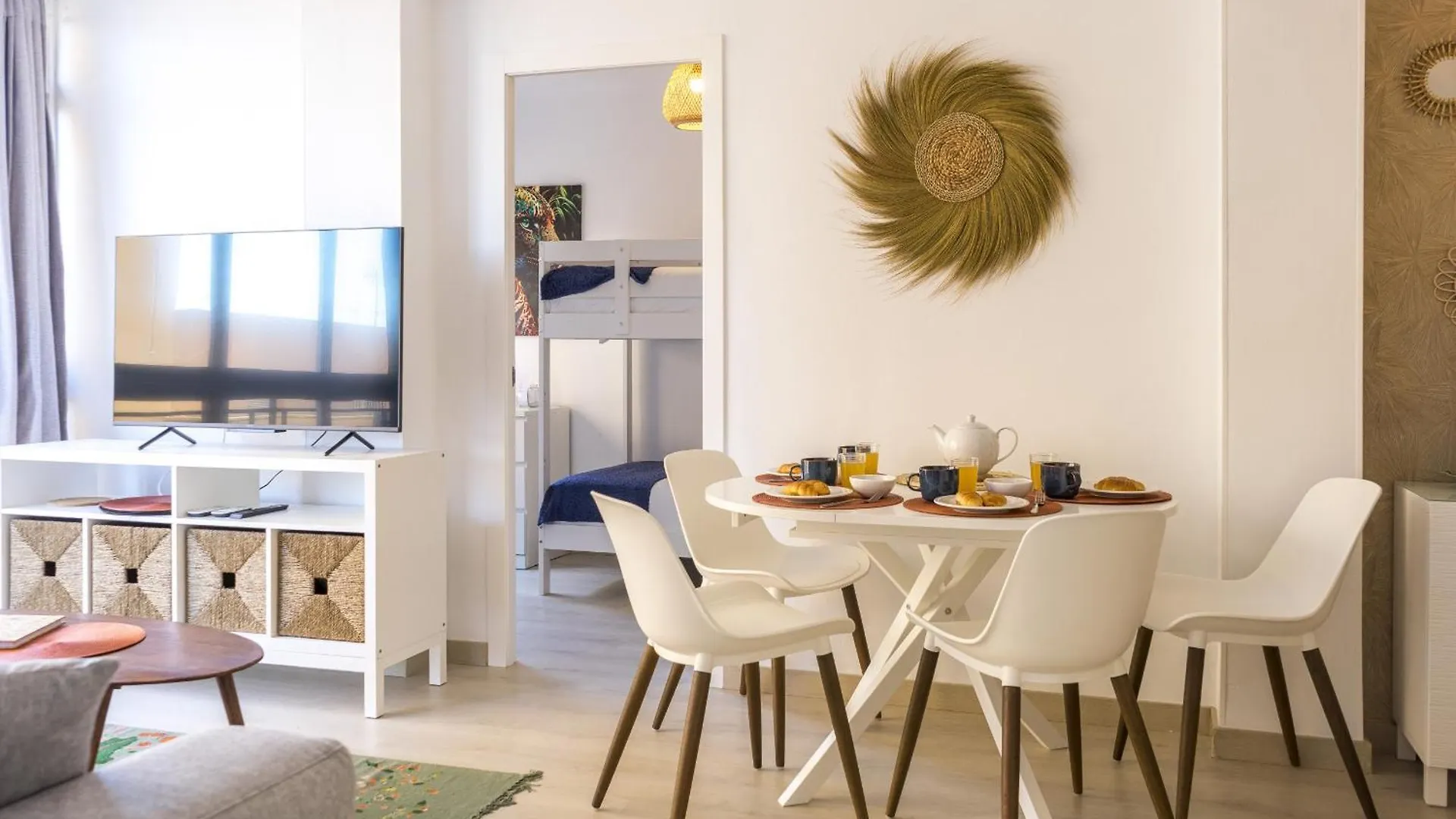 Two Bedroom Apartment Near Playa Del Palo By Sharingco Málaga Spanien