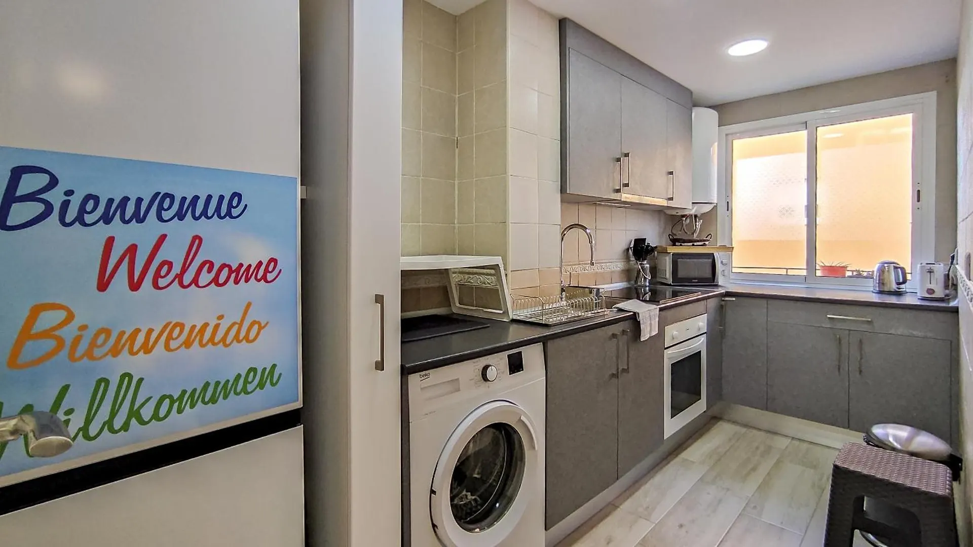 Two Bedroom Apartment Near Playa Del Palo By Sharingco Málaga